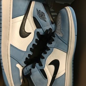 University blue air Jordan 1 slightly messed up because my step bro washed them